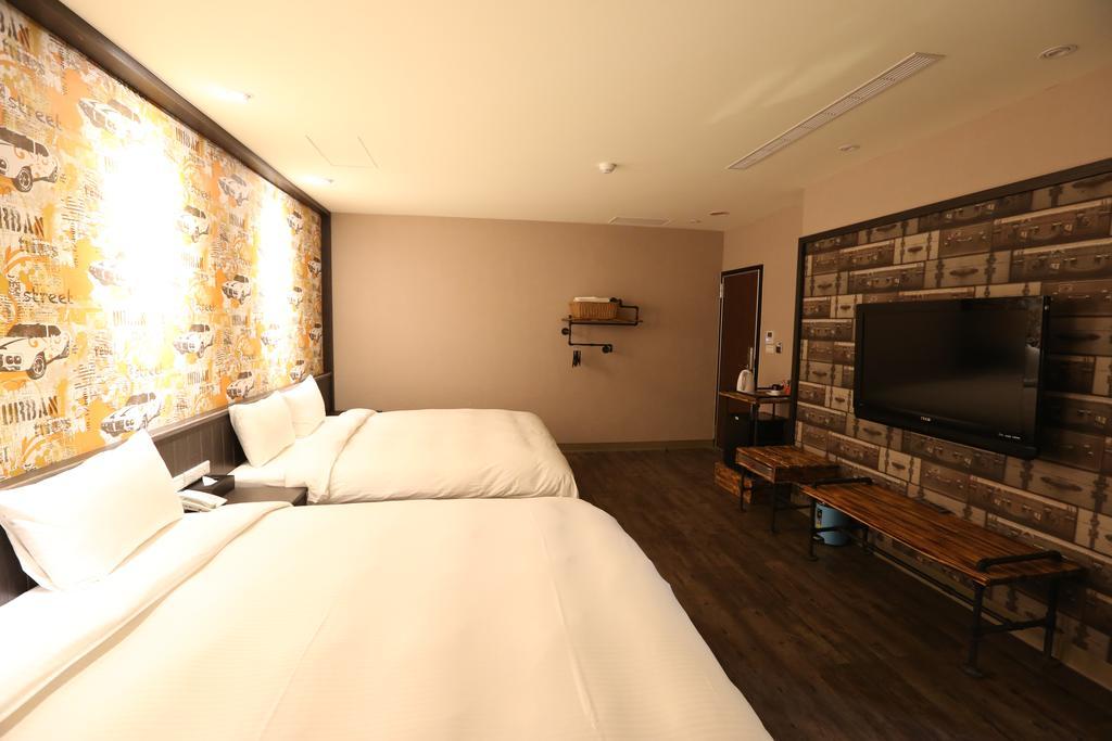 Central Hotel Taoyuan Eksteriør bilde